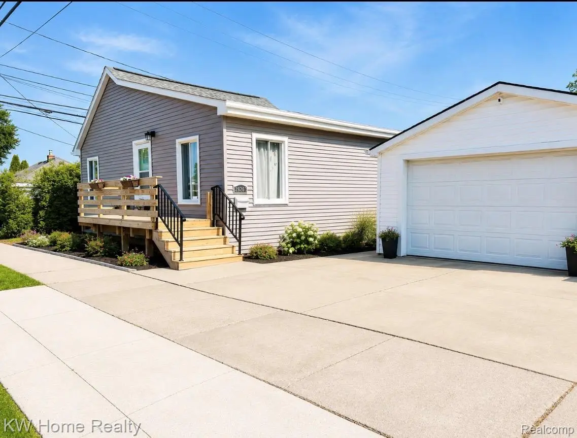 28260 Felician Street, Roseville, MI 48066 - #1