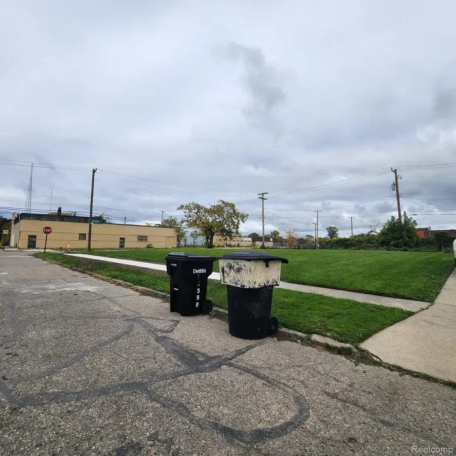 12416 Greenlawn Street, Detroit, MI 48204 - #3
