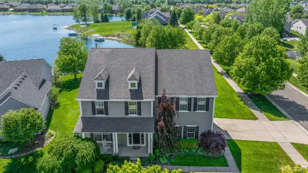 840 Cross Circle, Oxford, MI 48371