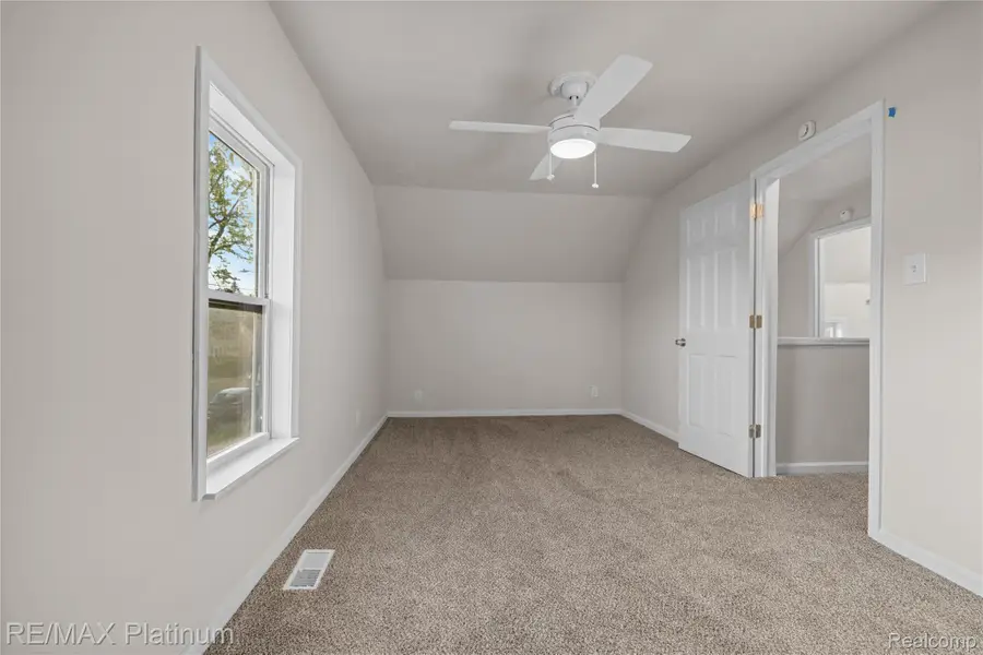 2051 Dwight Avenue, Flint, MI 48503 - #3