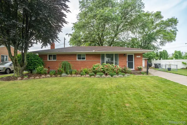 13961 Lyons Street, Livonia, MI 48154