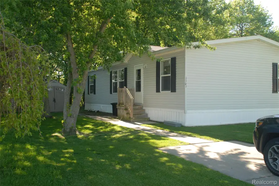 1101 Forest Lane, Columbus, MI 48063 - #2