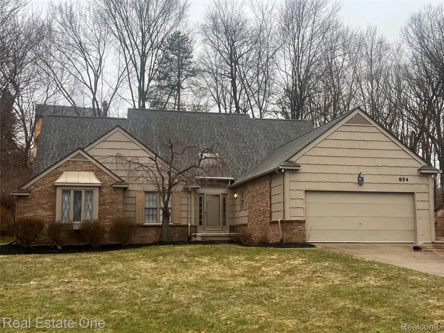 854 River Bend Drive, Rochester Hills, MI 48307 - #2
