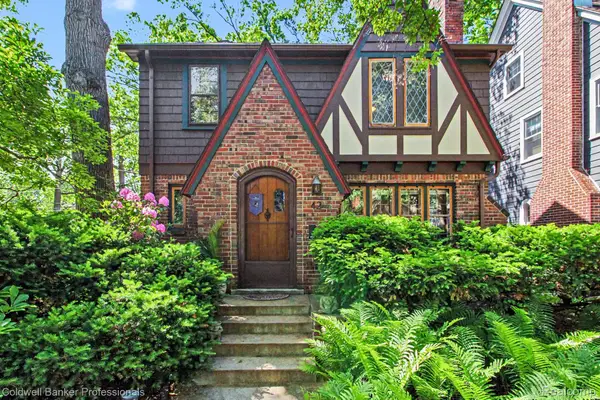 42 Wellesley Drive, PleasantRidge, MI 48069