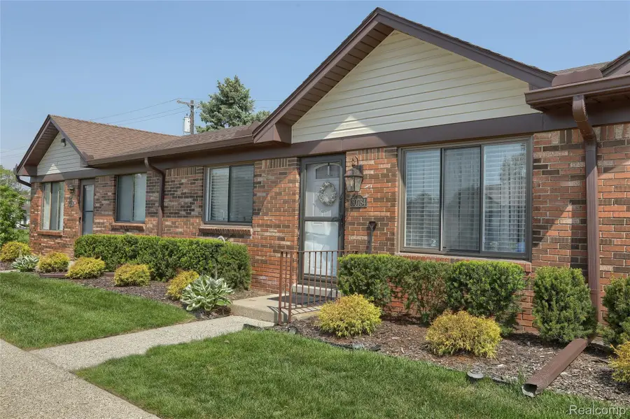 30784 Quinkert Street, Roseville, MI 48066 - #2