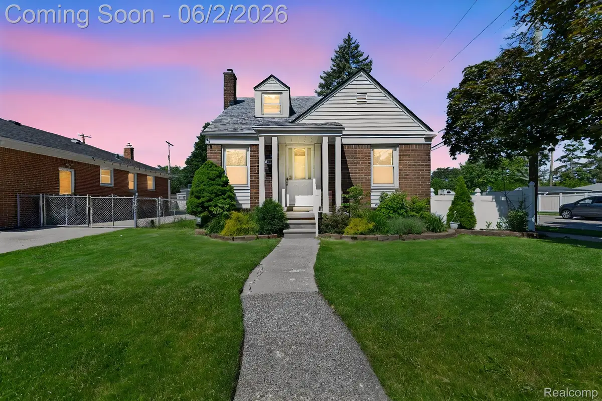 7604 Robinson Avenue, Allen Park, MI 48101 - #1