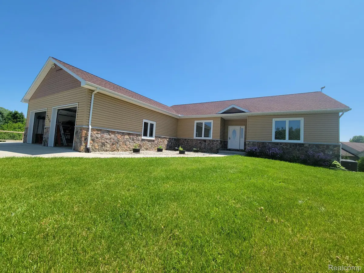 4266 Mccandlish Road, Grand Blanc, MI 48439 - #1