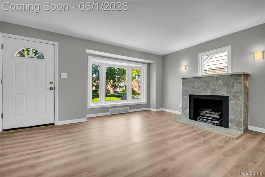 769 Sherbourne Street, Inkster, MI 48141 - #3