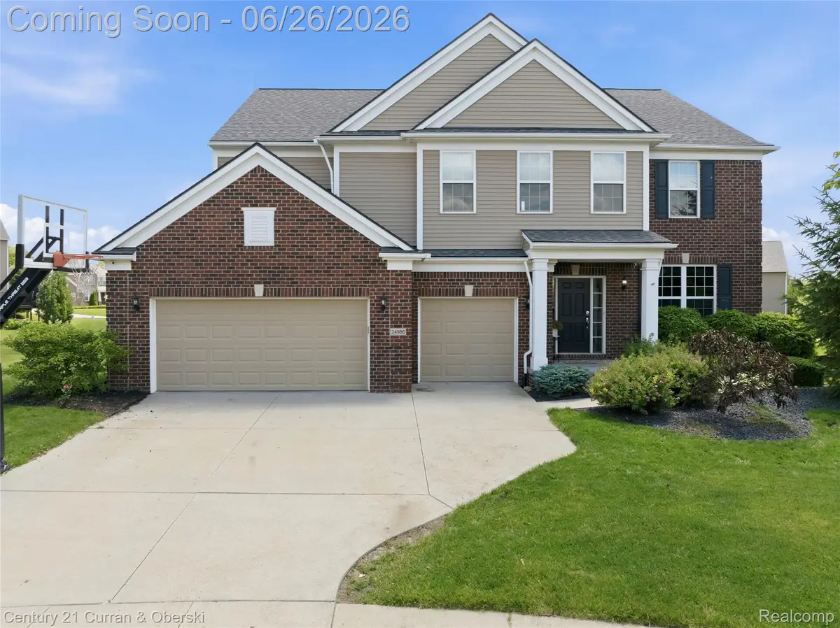 24986 Carriage Lane, South Lyon, MI 48178 - #1