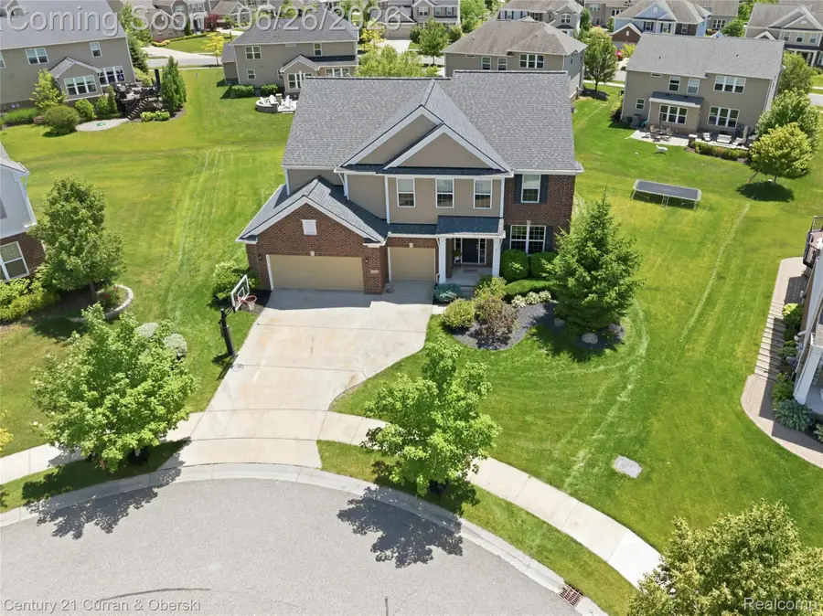 24986 Carriage Lane, South Lyon, MI 48178 - #2
