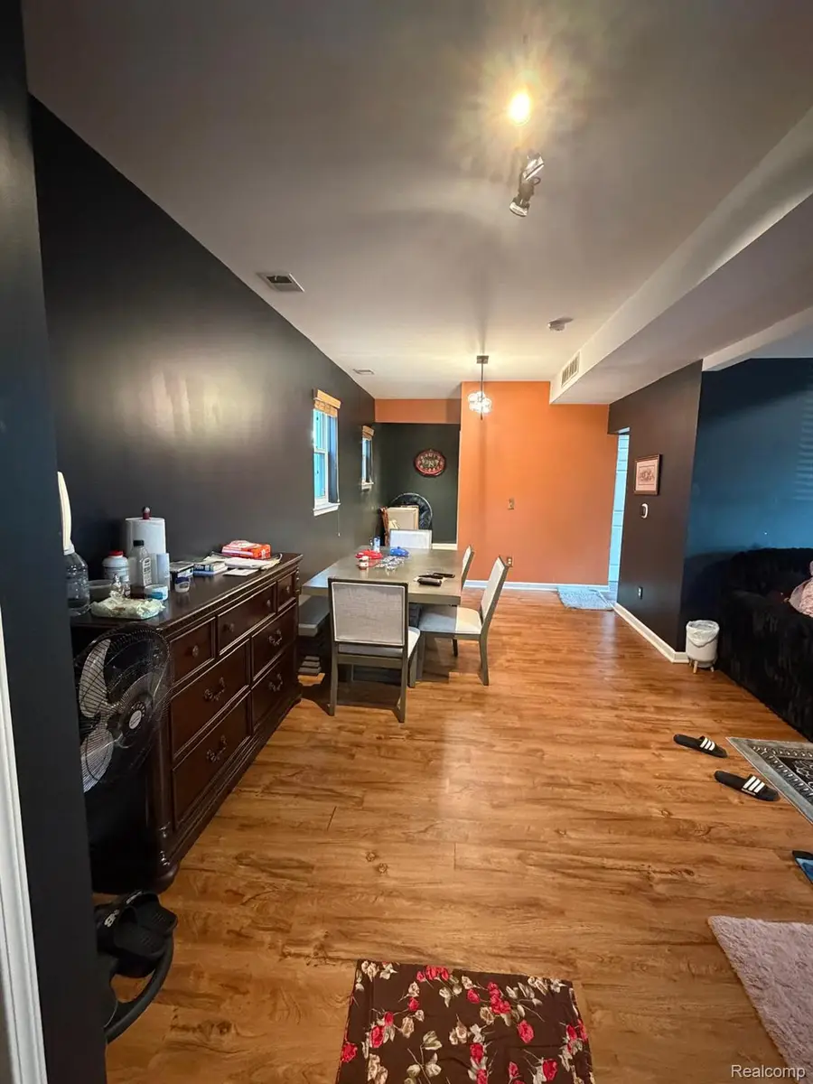 3304 Comstock Street, Hamtramck, MI 48212 - #3