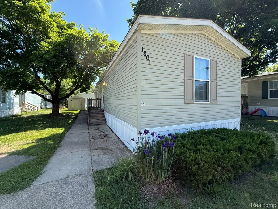 1801 Hawk Drive #35, Kalamazoo, MI 49008 - #2