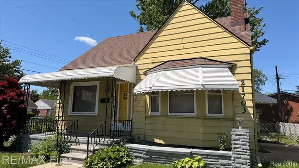 21703 Cushing Avenue, Eastpointe, MI 48021