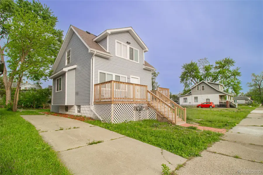 18844 Syracuse Street, Detroit, MI 48234 - #2