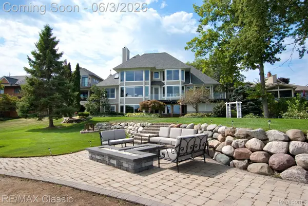 826 Wolverine Drive, WolverineLake, MI 48390