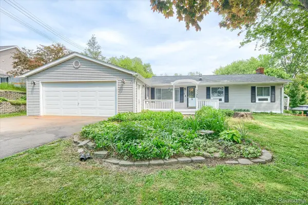 3395 Sandy Shore Drive, Metamora, MI 48455