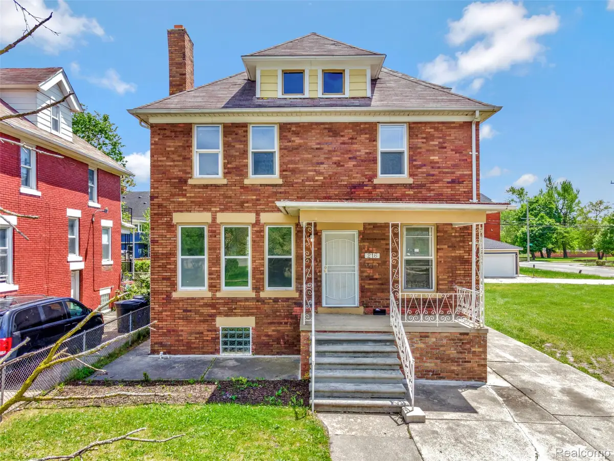 216 Holbrook Street, Detroit, MI 48202 - #1