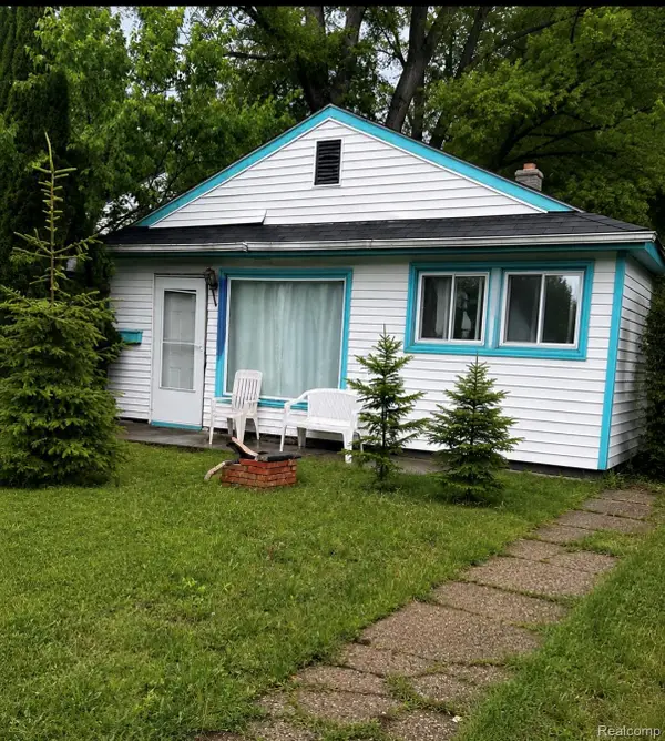 18030 Hull Street, HighlandPark, MI 48203