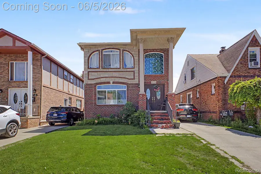 5524 Maple Street, Dearborn, MI 48126 - #2