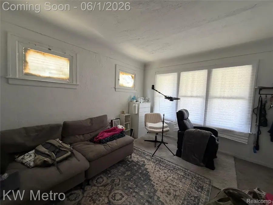 4797 Saint Clair Street, Detroit, MI 48214 - #3