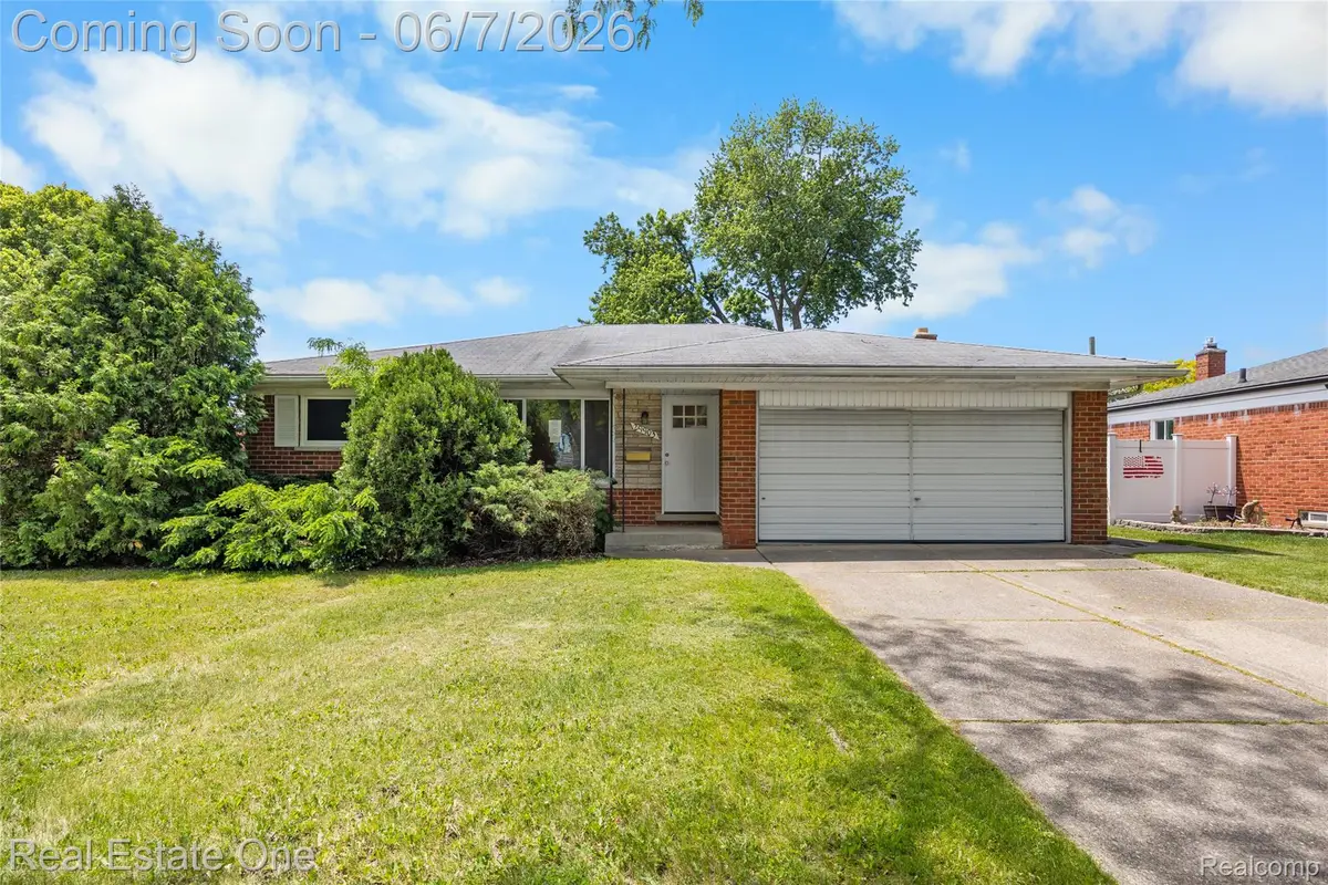 29903 Blossom Lane, Warren, MI 48088 - #1