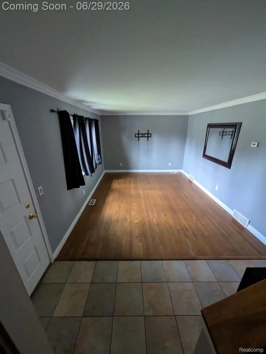12954 Kinlock Drive, Sterling Heights, MI 48312 - #3