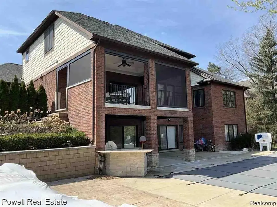 1968 Maplewood Avenue, Bloomfield, MI 48302 - #2