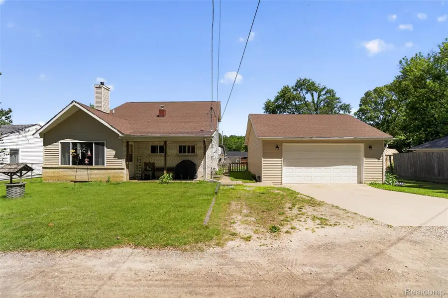 7166 Alpine Drive, Linden, MI 48451 - #3