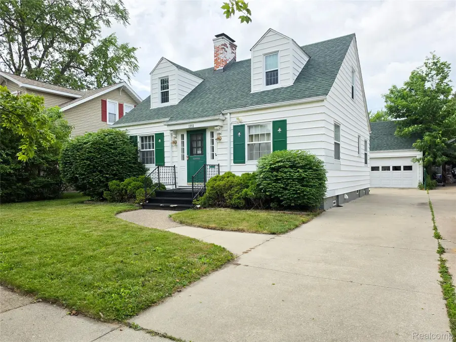 1333 Court Street, Port Huron, MI 48060 - #2