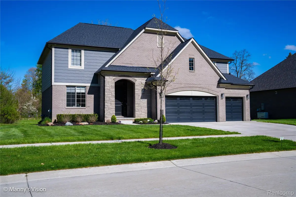 2935 Basil Drive, Rochester Hills, MI 48309 - #1