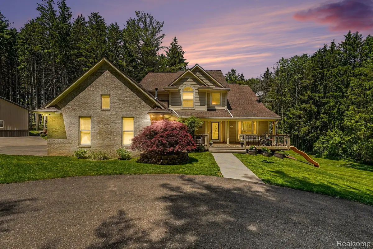 9875 Buckhorn Lake Road, Holly, MI 48442 - #1