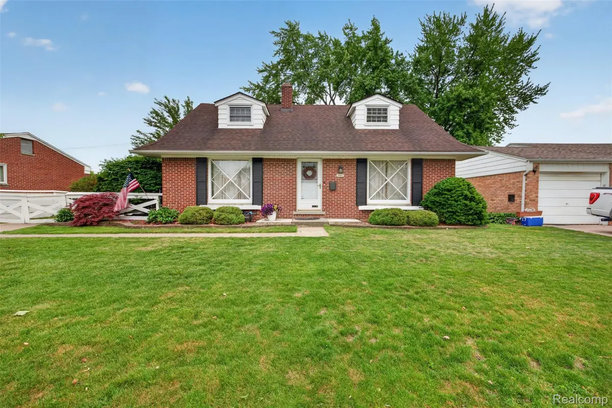 29571 Lori Street, Livonia, MI 48154 - #1