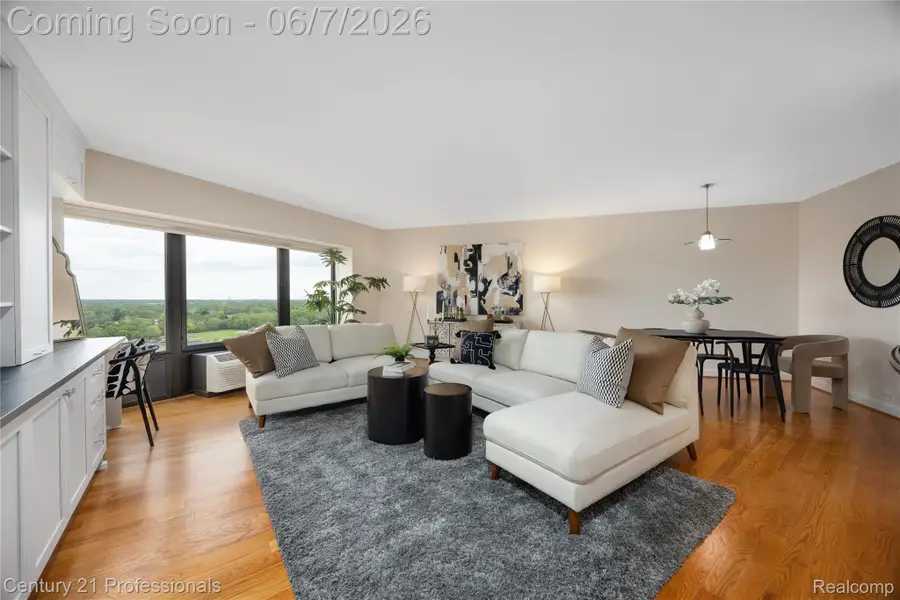 5000 Town Center #2305, Southfield, MI 48075 - #2
