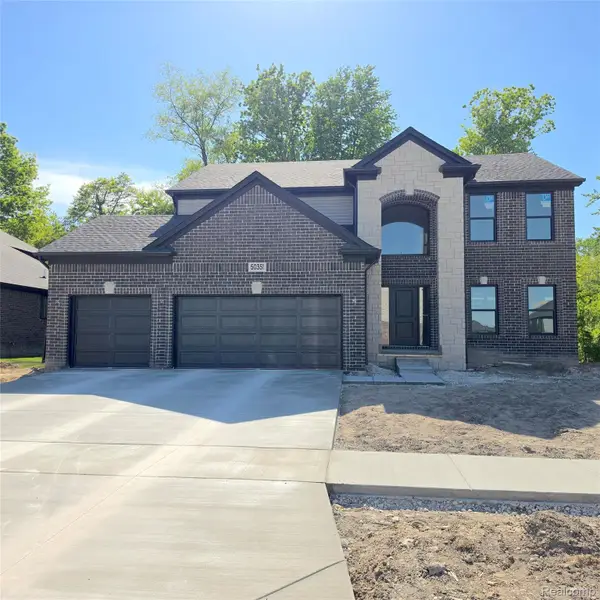 50351 Arcadia Drive, Macomb, MI 48042