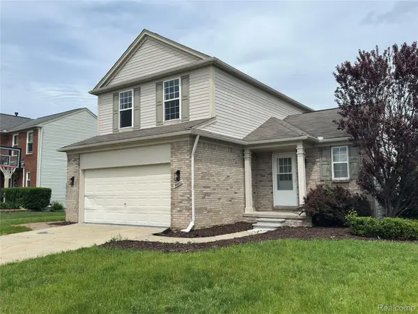56602 Winding Creek Drive, Macomb, MI 48042