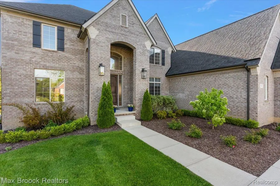 1942 Nottingham Drive, Rochester Hills, MI 48307 - #3