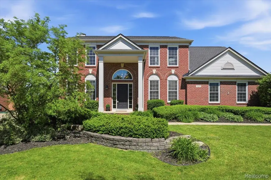48606 Greenwich Circle, Canton, MI 48188 - #3