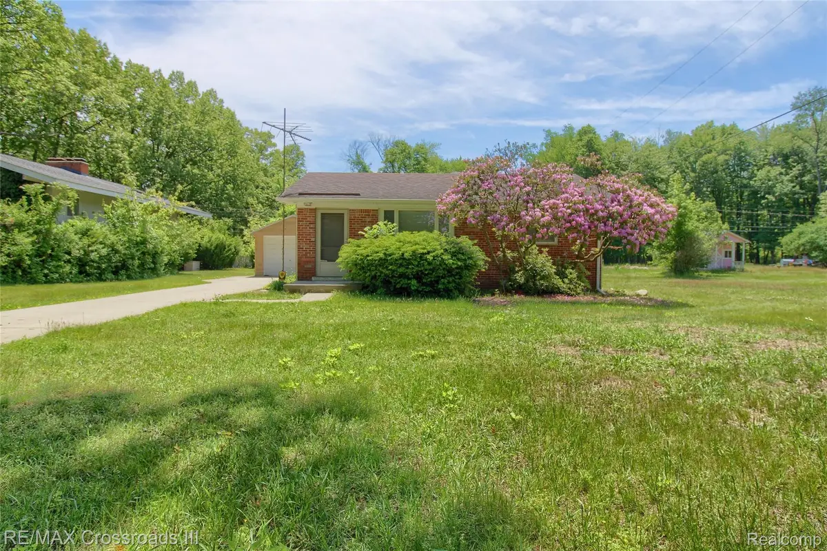 41509 Riggs Road, Van Buren, MI 48111 - #1