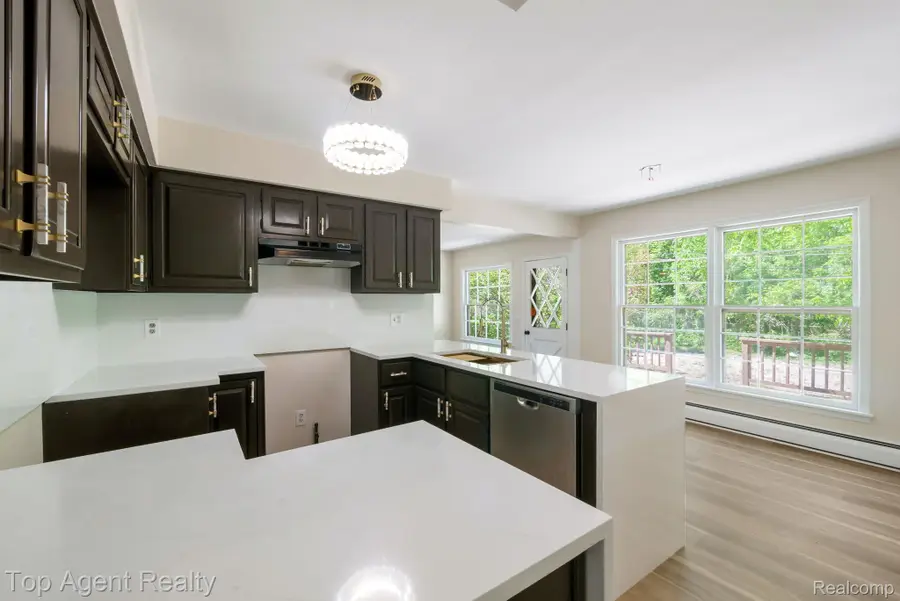 6525 Little Turkey Run, Utica, MI 48317 - #3