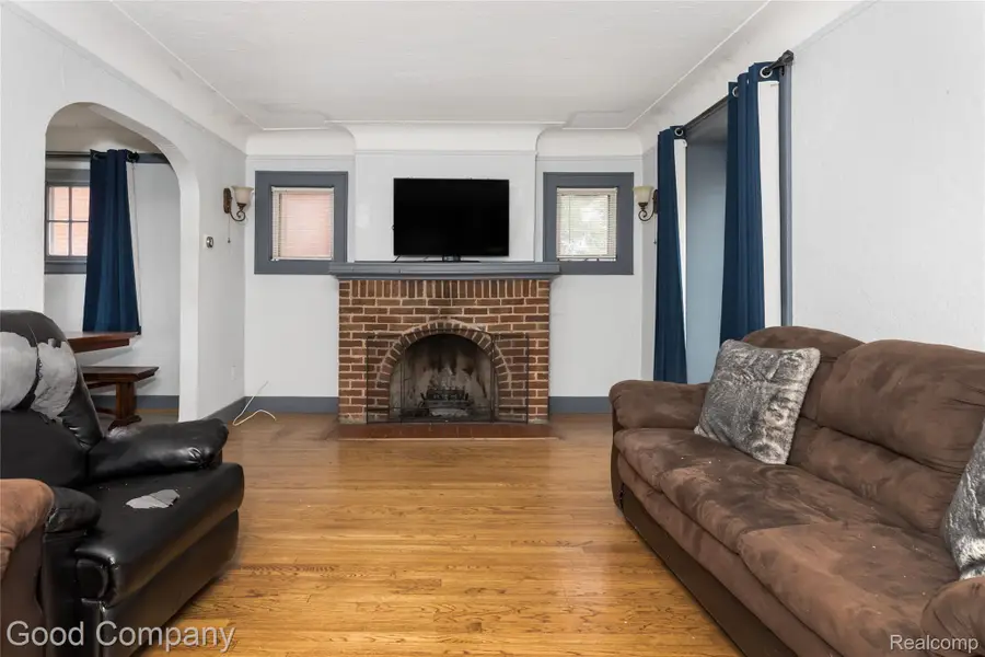 15223 Thomas Avenue, Allen Park, MI 48101 - #3