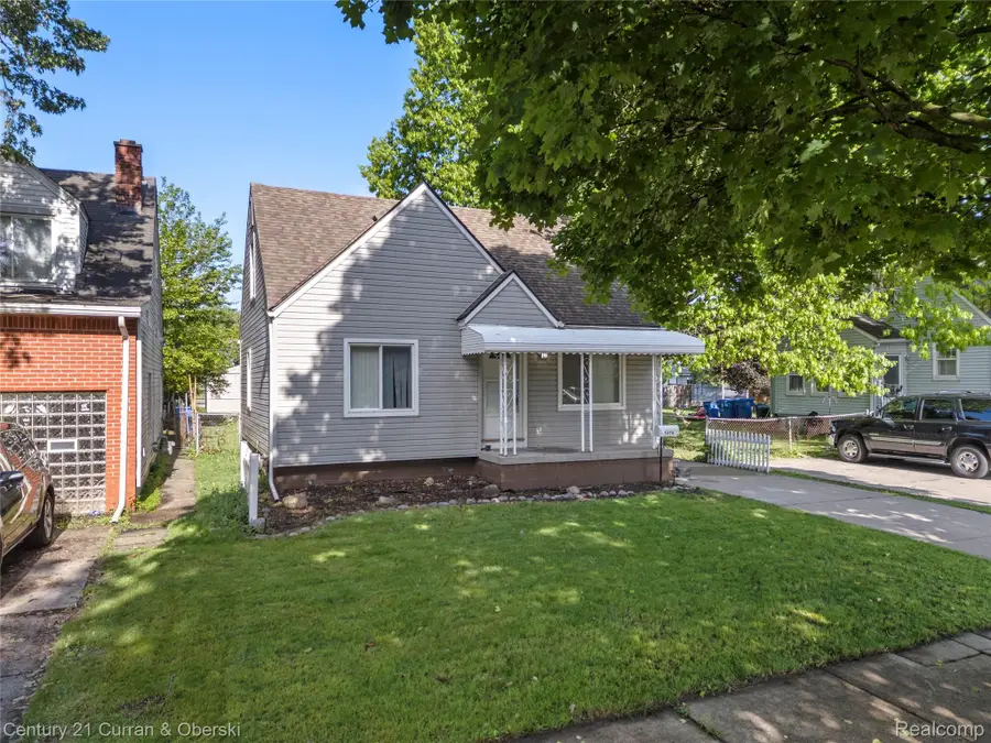 5378 Weddell Street, Dearborn Heights, MI 48125 - #2