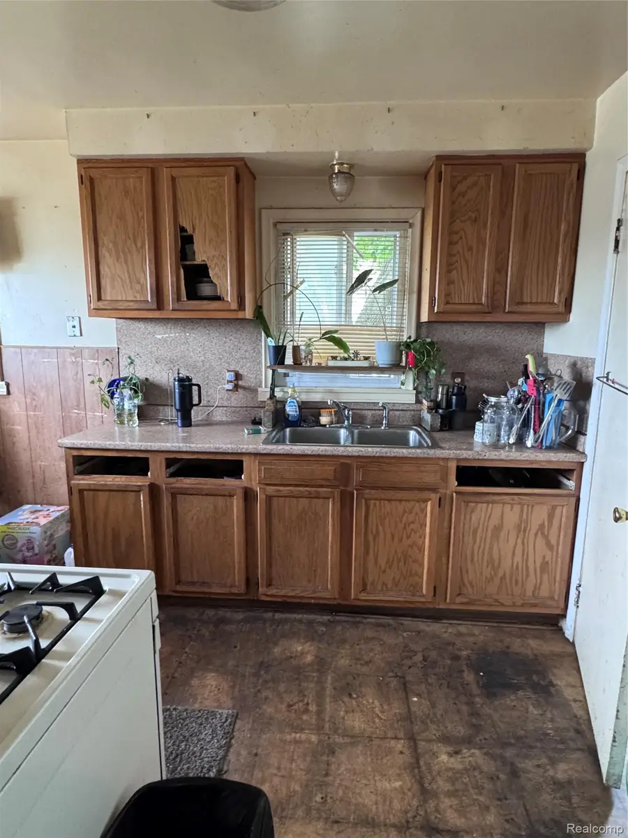 17003 Tireman Street, Detroit, MI 48228 - #3