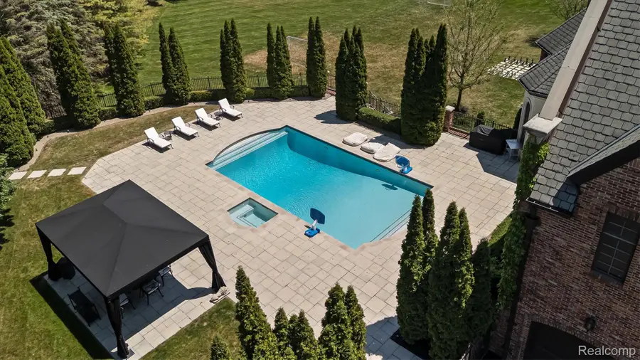 2370 Pond Vallee Drive, Oakland, MI 48363 - #3