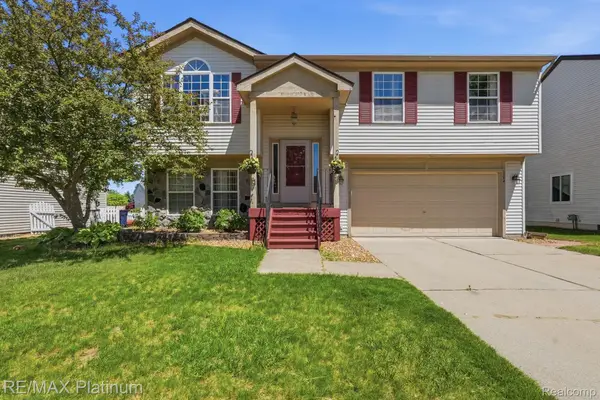1714 Newgate Lane, Howell, MI 48843