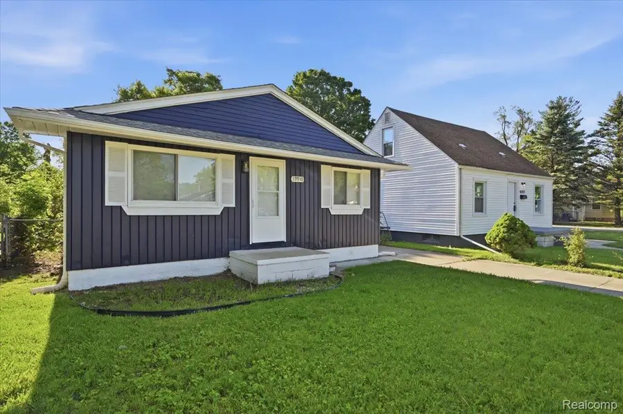 19910 Seminole, Redford, MI 48240 - #2