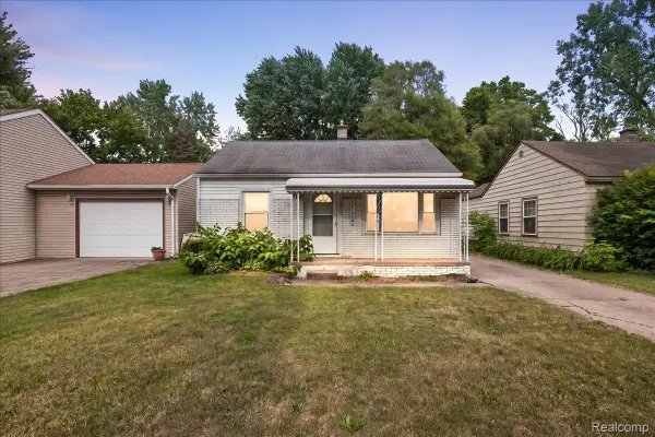 21212 Rensselaer Street, FarmingtonHills, MI 48336