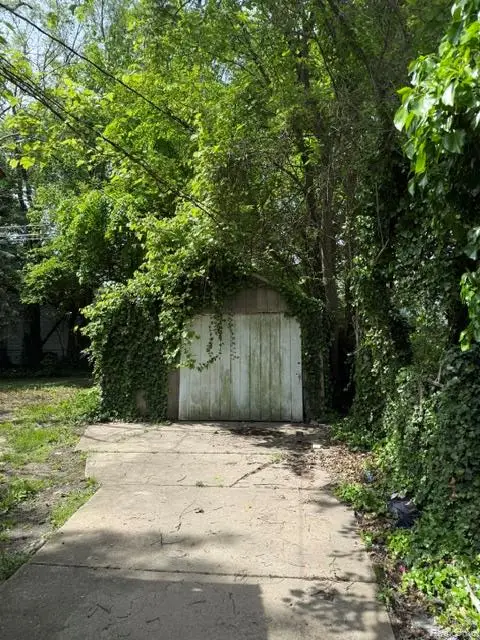 19942 Mccormick Street, Detroit, MI 48224 - #2