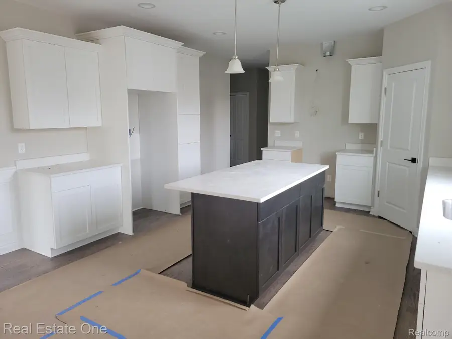 1983 Chancery Drive, Troy, MI 48085 - #2