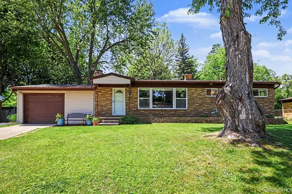 5603 Hallendale Road, Haslett, MI 48840