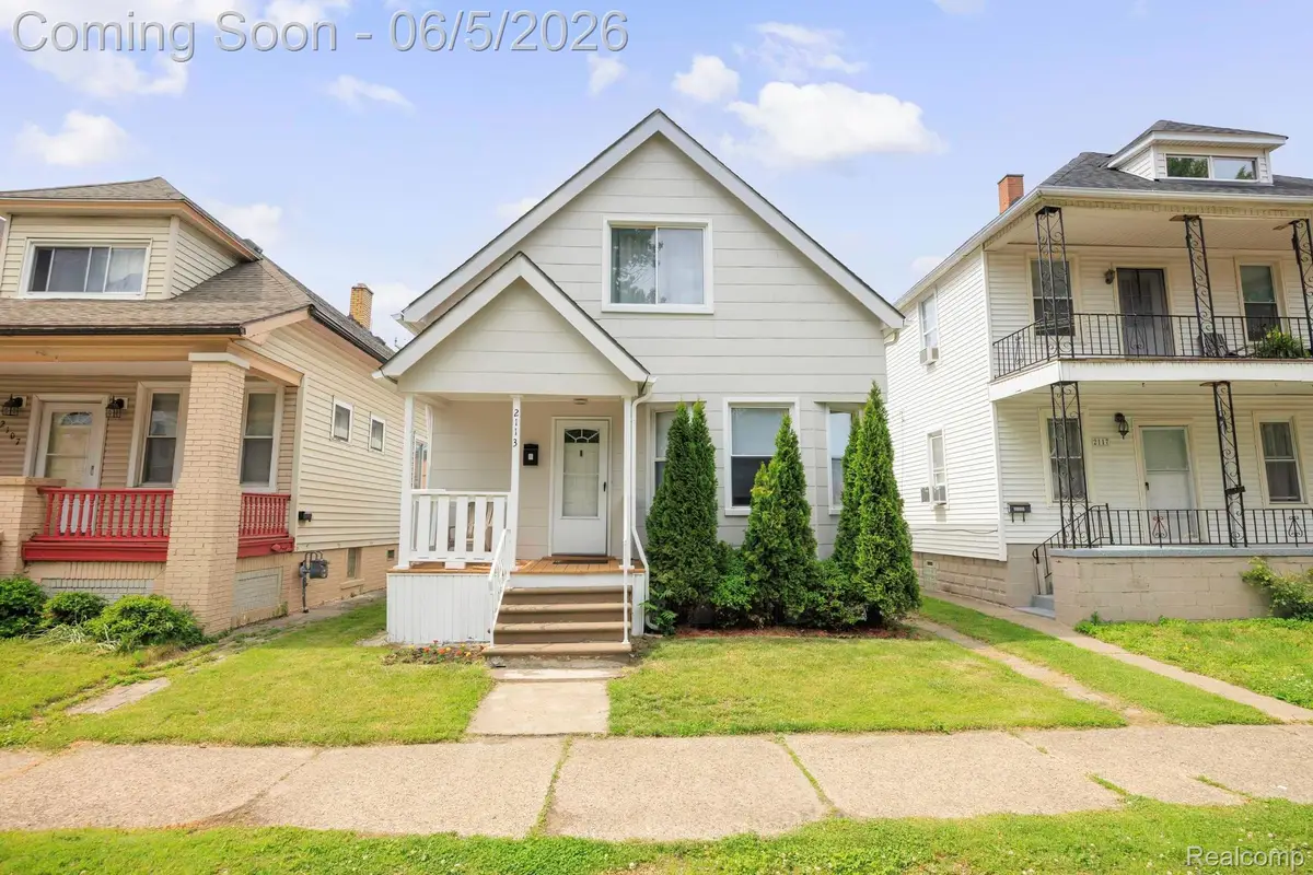 2113 Belmont Street, Hamtramck, MI 48212 - #1